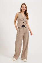 Load image into Gallery viewer, Plaid Vintage Vest Suit

