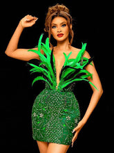 Load image into Gallery viewer, Green Feather Embellished Sequin Dress
